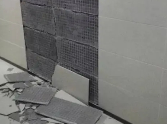 洛扎瓷砖空鼓维修公司分享下洛扎墙砖松动维修的知识