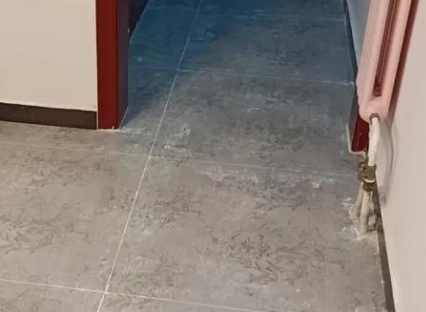 洛扎瓷砖空鼓维修公司分享下洛扎地砖空鼓了怎么办